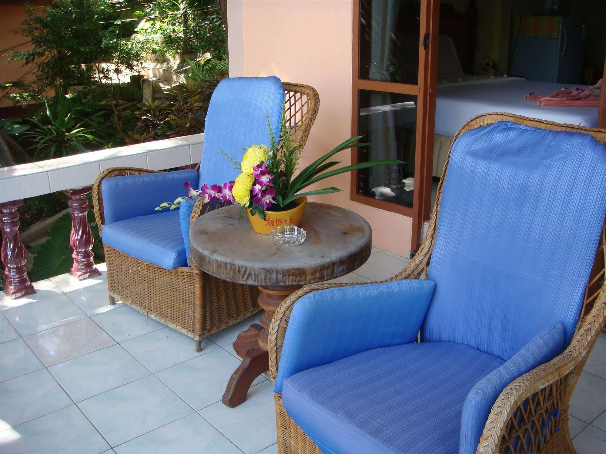 Baan Karon Hill Phuket Resort Exterior photo